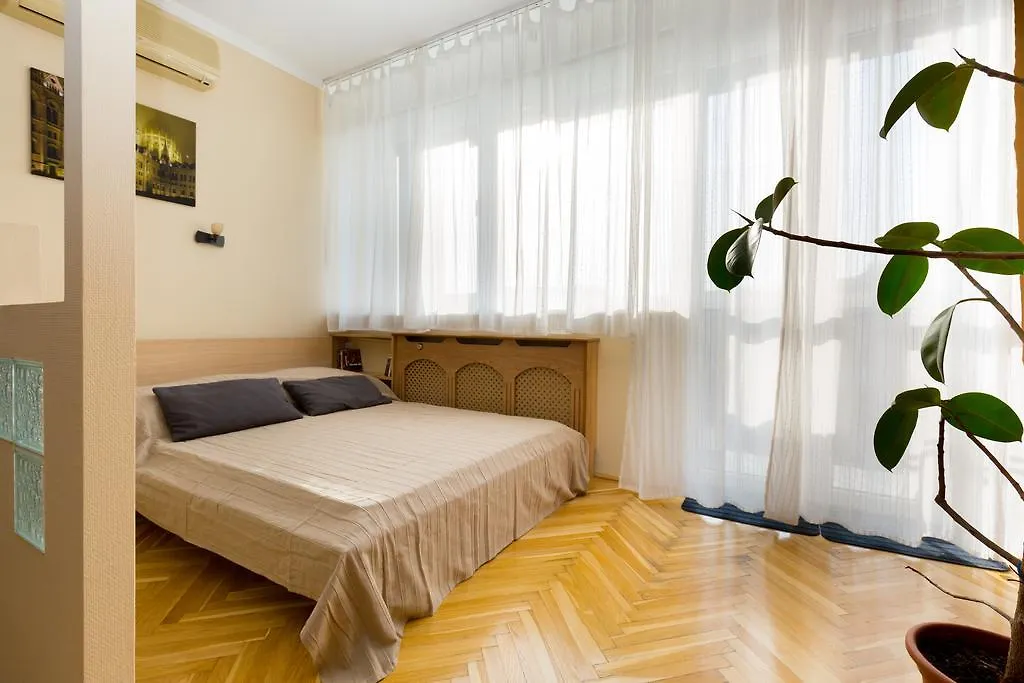 East Station Studios - Baross Home 1 & 2 Budapešť 0*,  Maďarsko